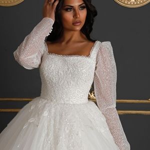 Wedding dress/ princess dress